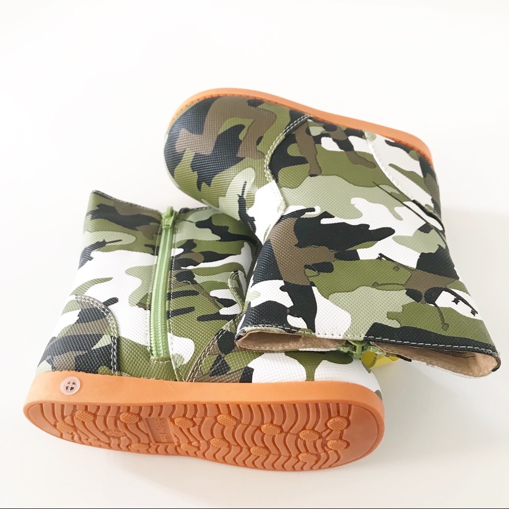 Tootin’ Tootsies by Chicky Kids Camo Rain Boot-T10
